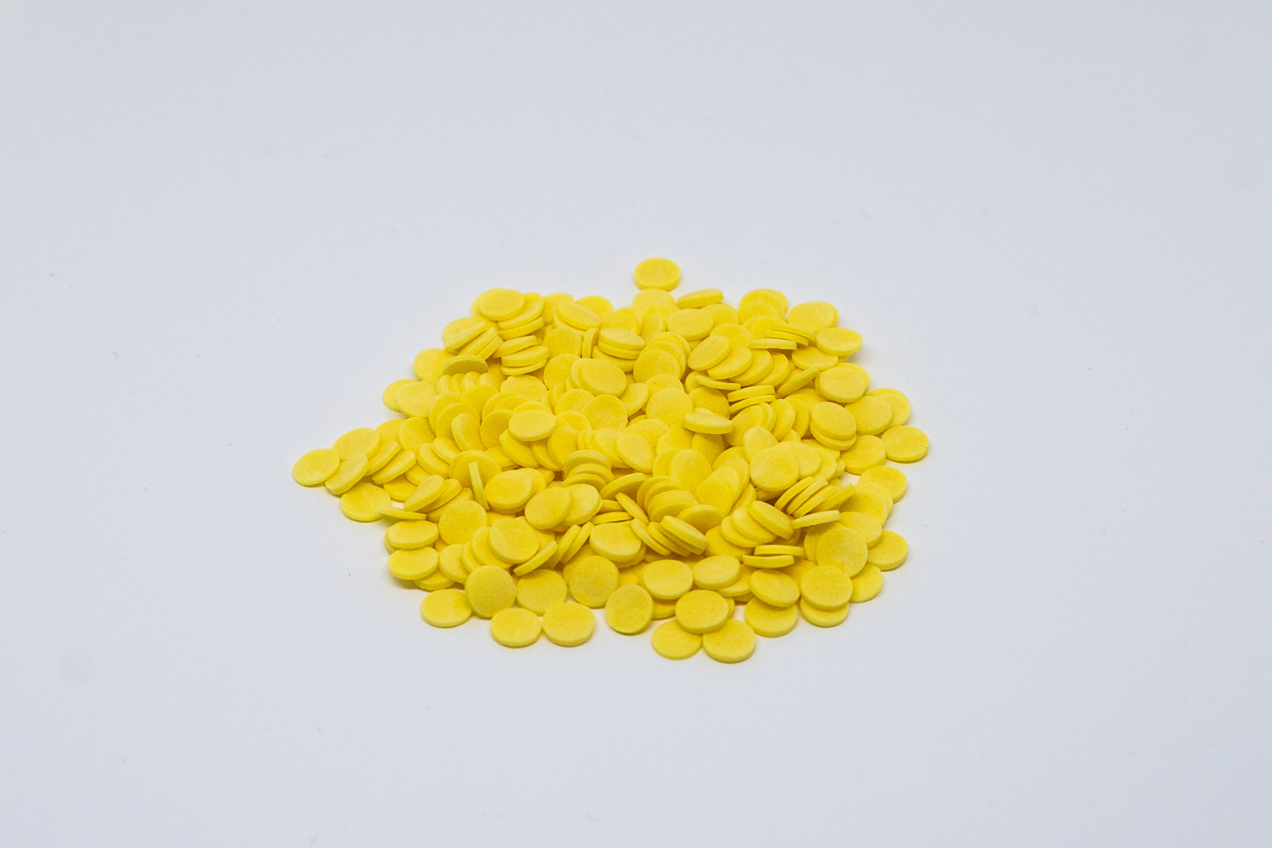 Yellow confeti