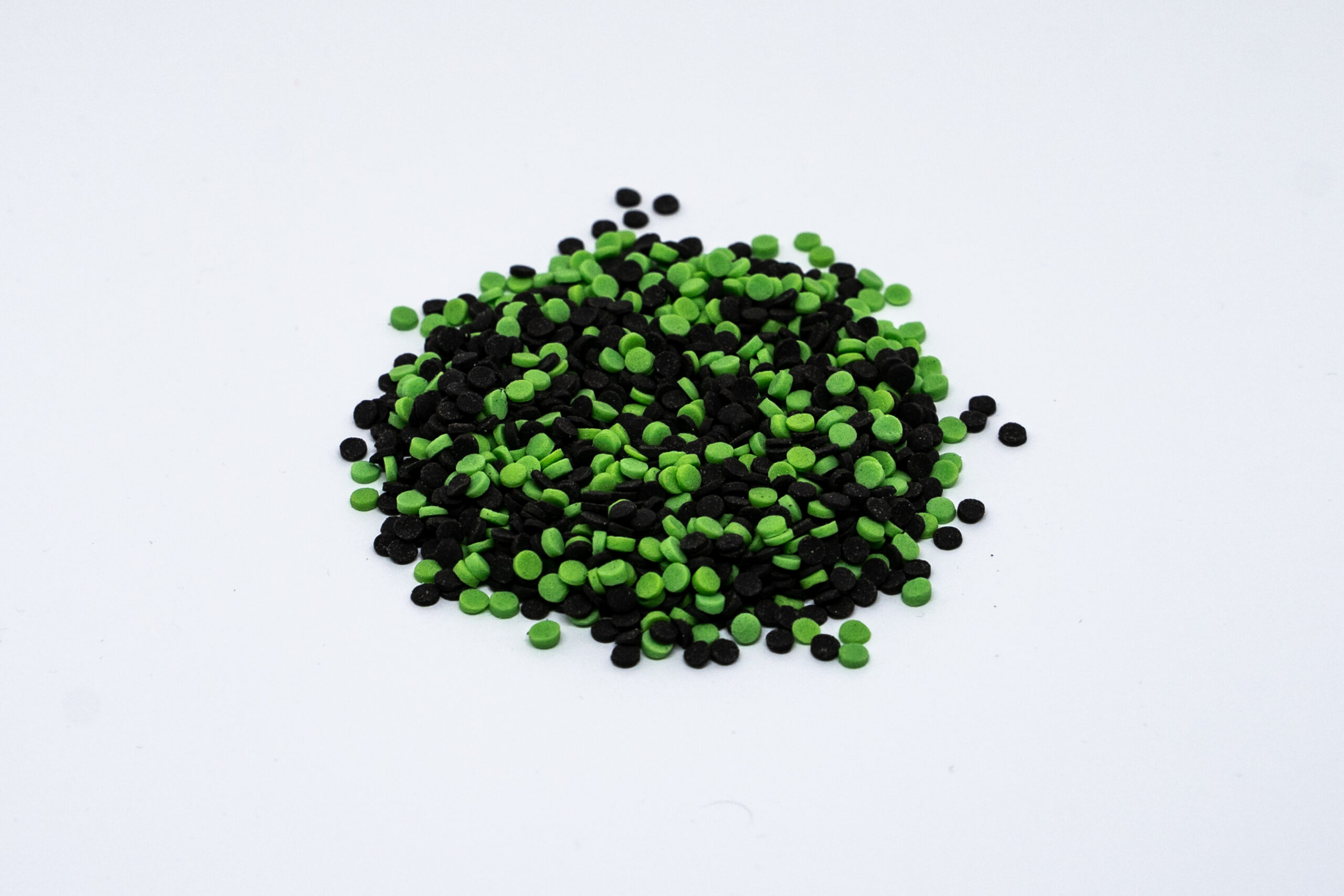 Green and Black mini confeti